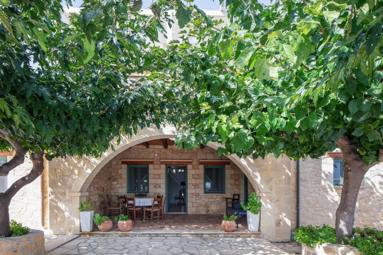 Asprouliánoi Villa Pinelopi מראה חיצוני תמונה