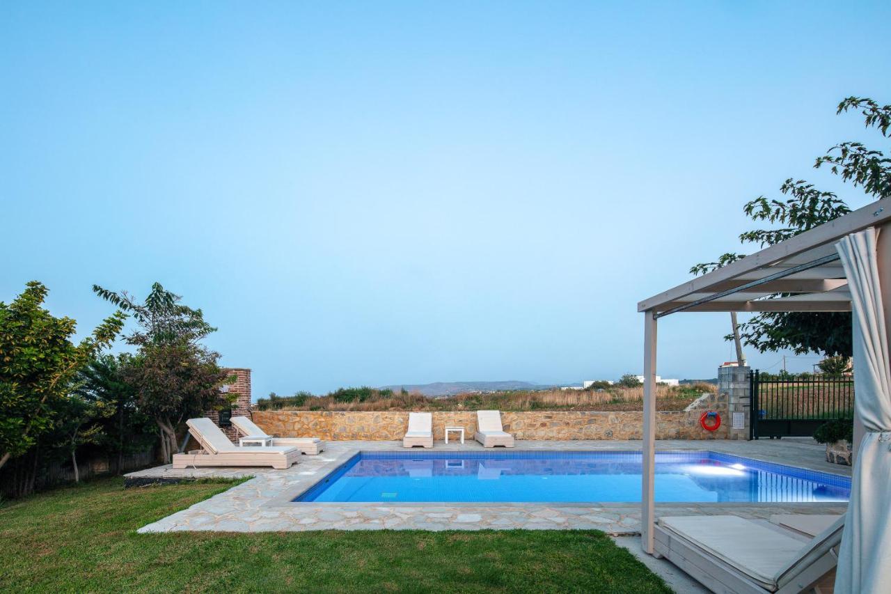 Asprouliánoi Villa Pinelopi מראה חיצוני תמונה