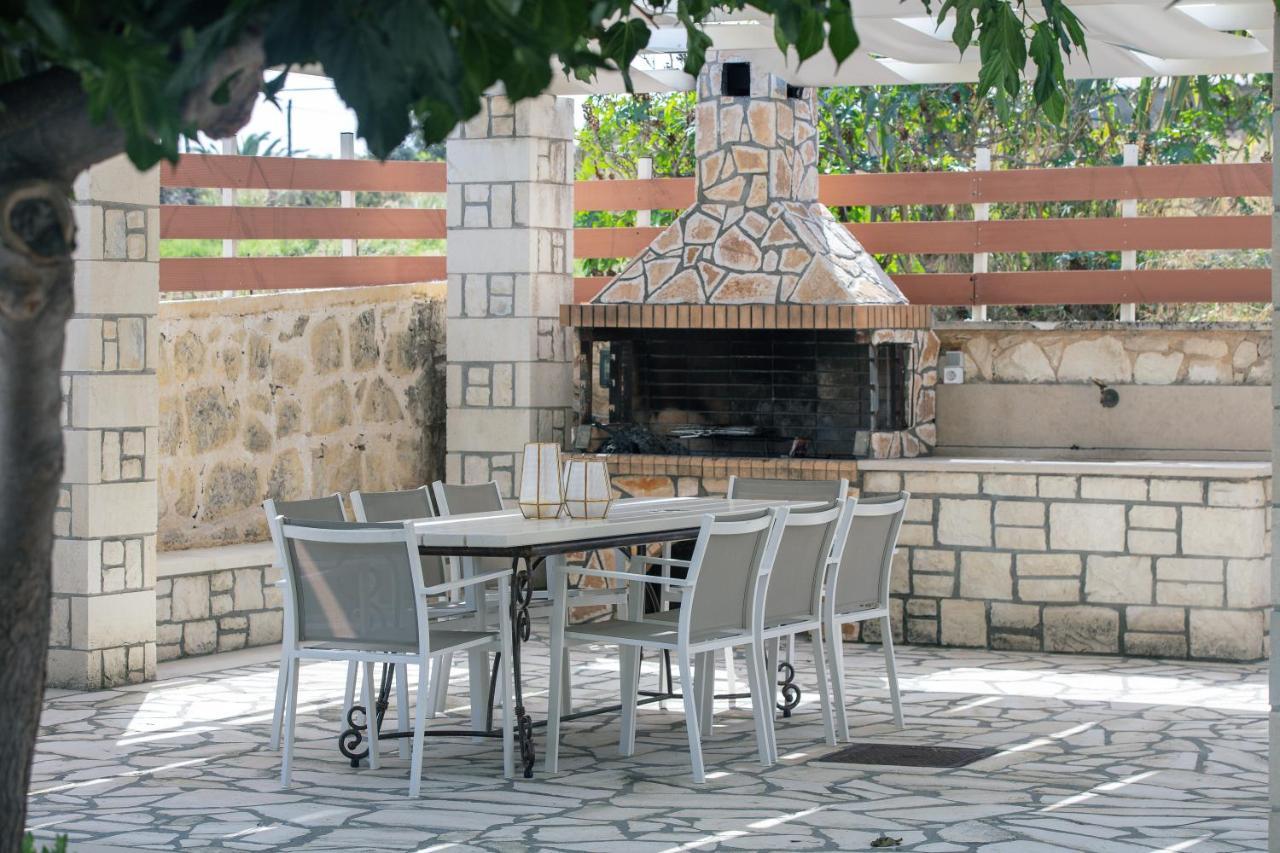 Asprouliánoi Villa Pinelopi מראה חיצוני תמונה